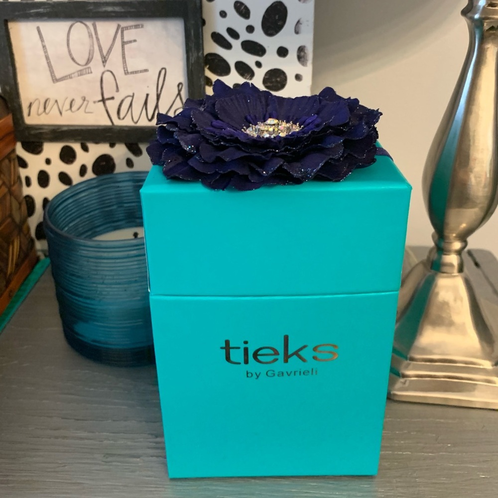 Tieks size 6